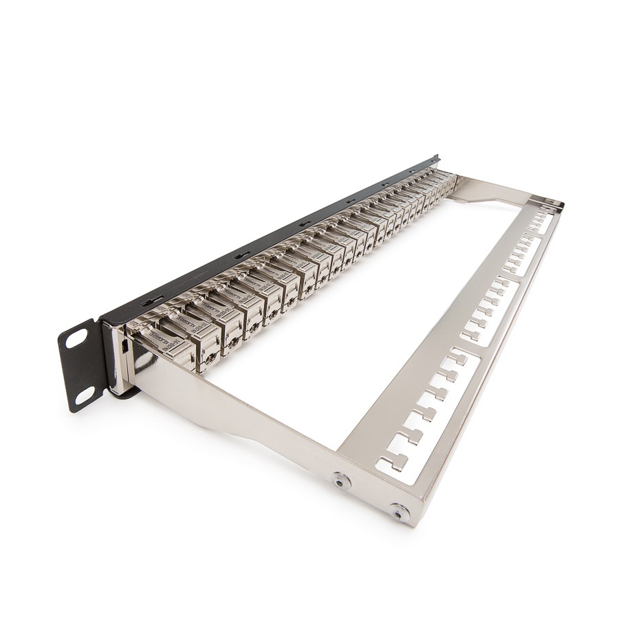 Keline&nbsp;patch panel, Kateg&oacute;ria 6A, 24xRJ45/s, fekete, KEJ-C6A-S-HD csatlakoz&oacute;kkal