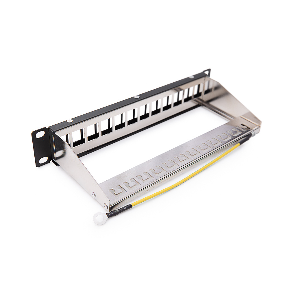 Keline 10&rdquo;-os patch panel, 12xRJ45 csatlakoz&oacute; sz&aacute;m&aacute;ra, &uuml;res